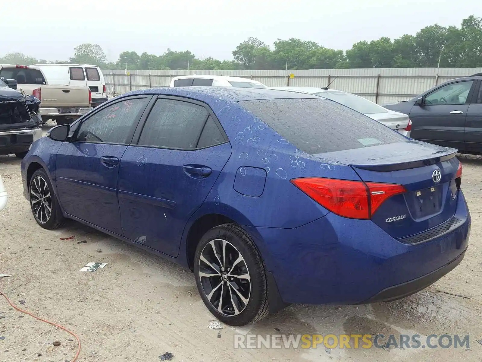 3 Photograph of a damaged car 5YFBURHE8KP863882 TOYOTA COROLLA 2019