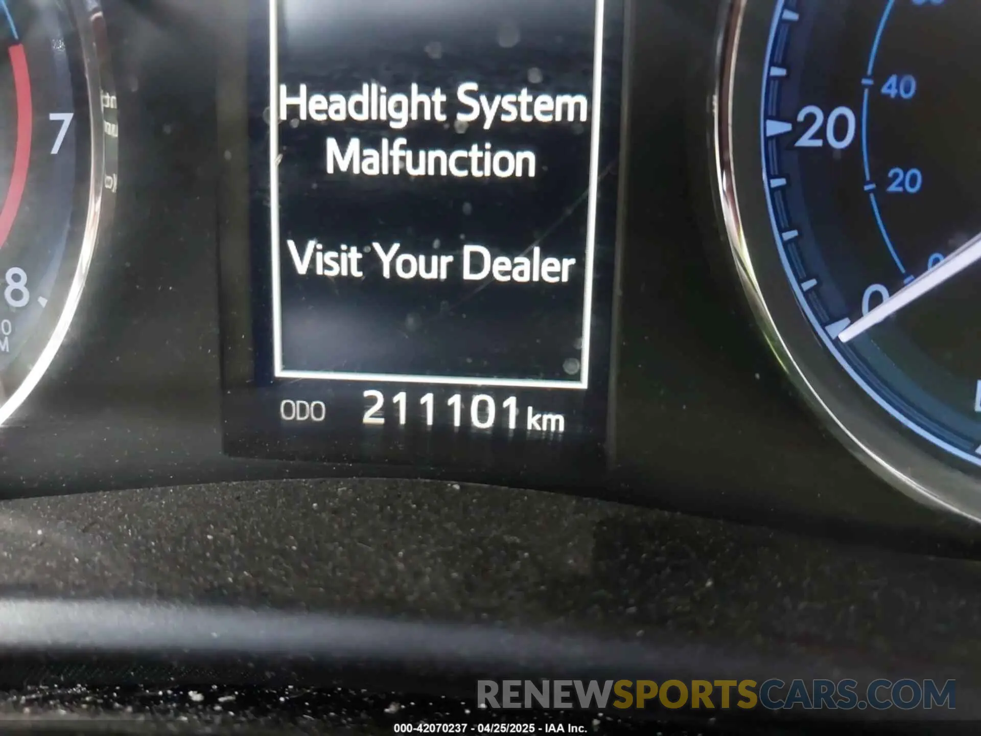 16 Photograph of a damaged car 5YFBURHE8KP864529 TOYOTA COROLLA 2019