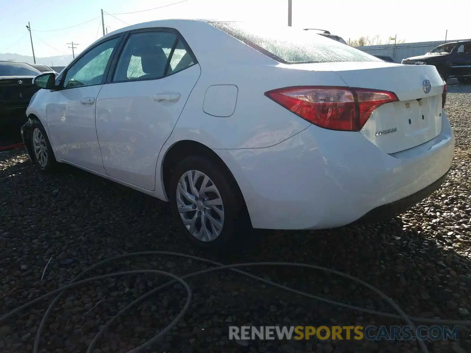 3 Photograph of a damaged car 5YFBURHE8KP864708 TOYOTA COROLLA 2019