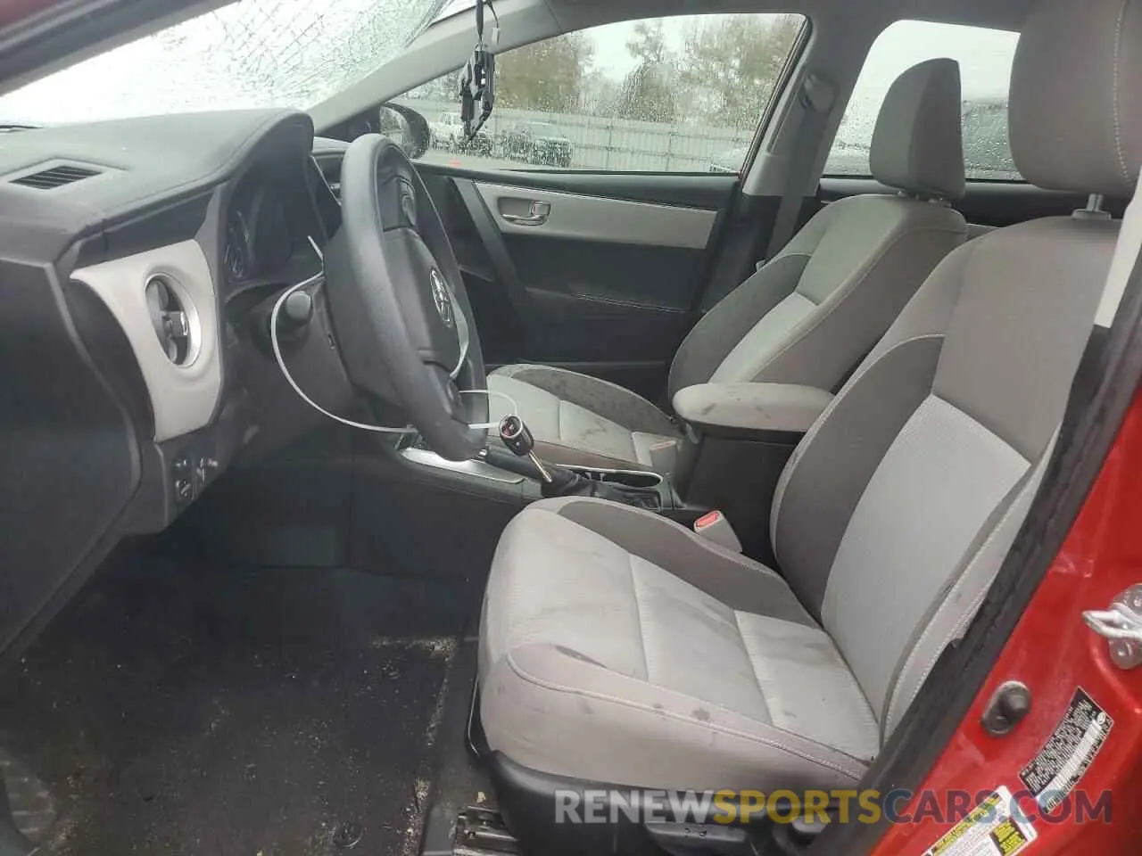 7 Photograph of a damaged car 5YFBURHE8KP866376 TOYOTA COROLLA 2019