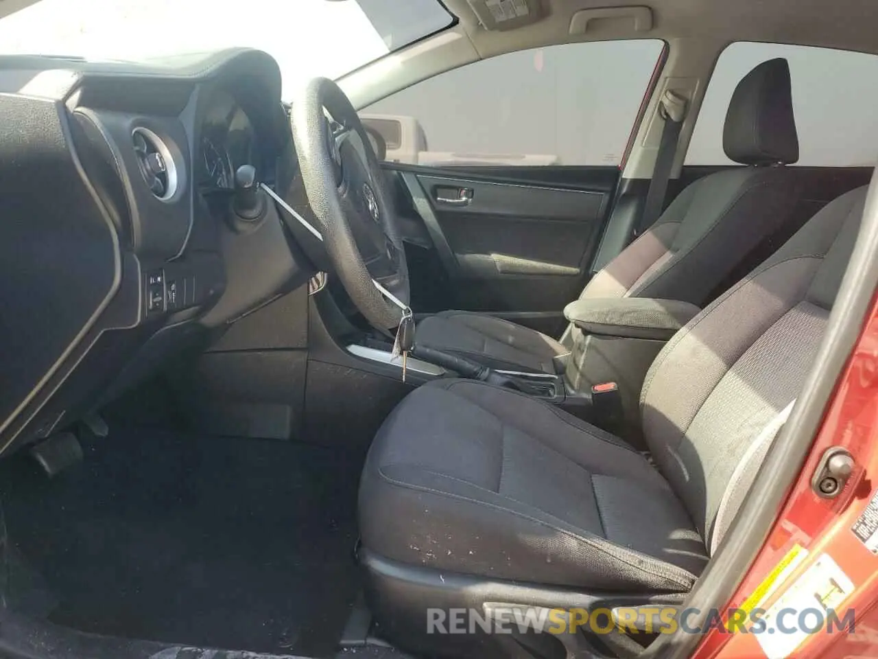 7 Photograph of a damaged car 5YFBURHE8KP872856 TOYOTA COROLLA 2019