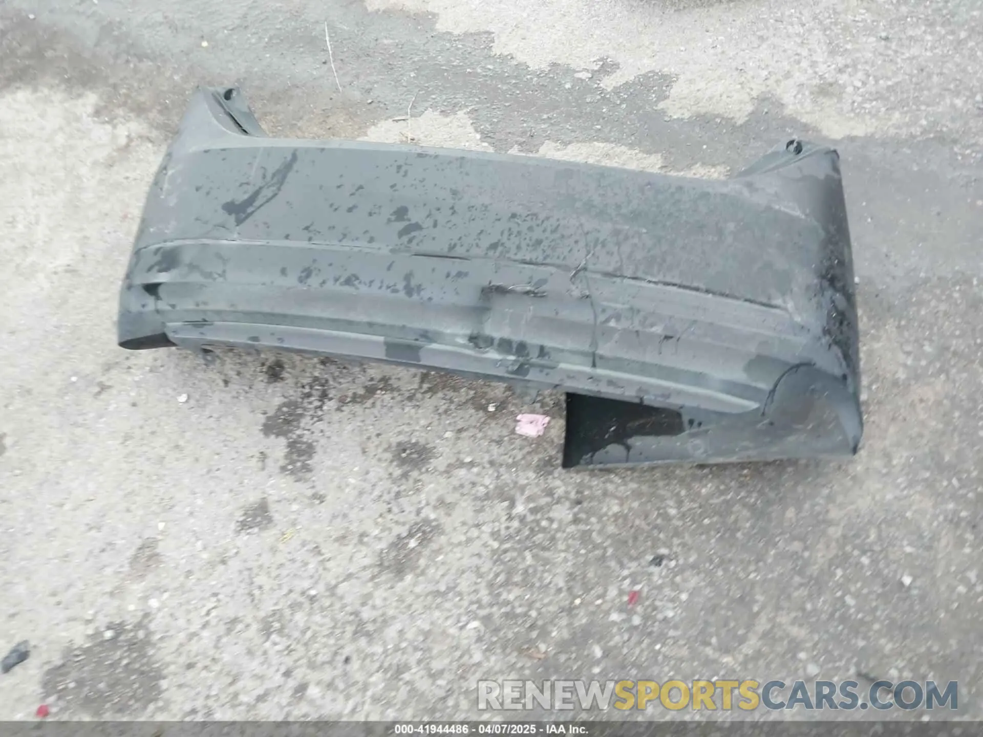 12 Photograph of a damaged car 5YFBURHE8KP874087 TOYOTA COROLLA 2019