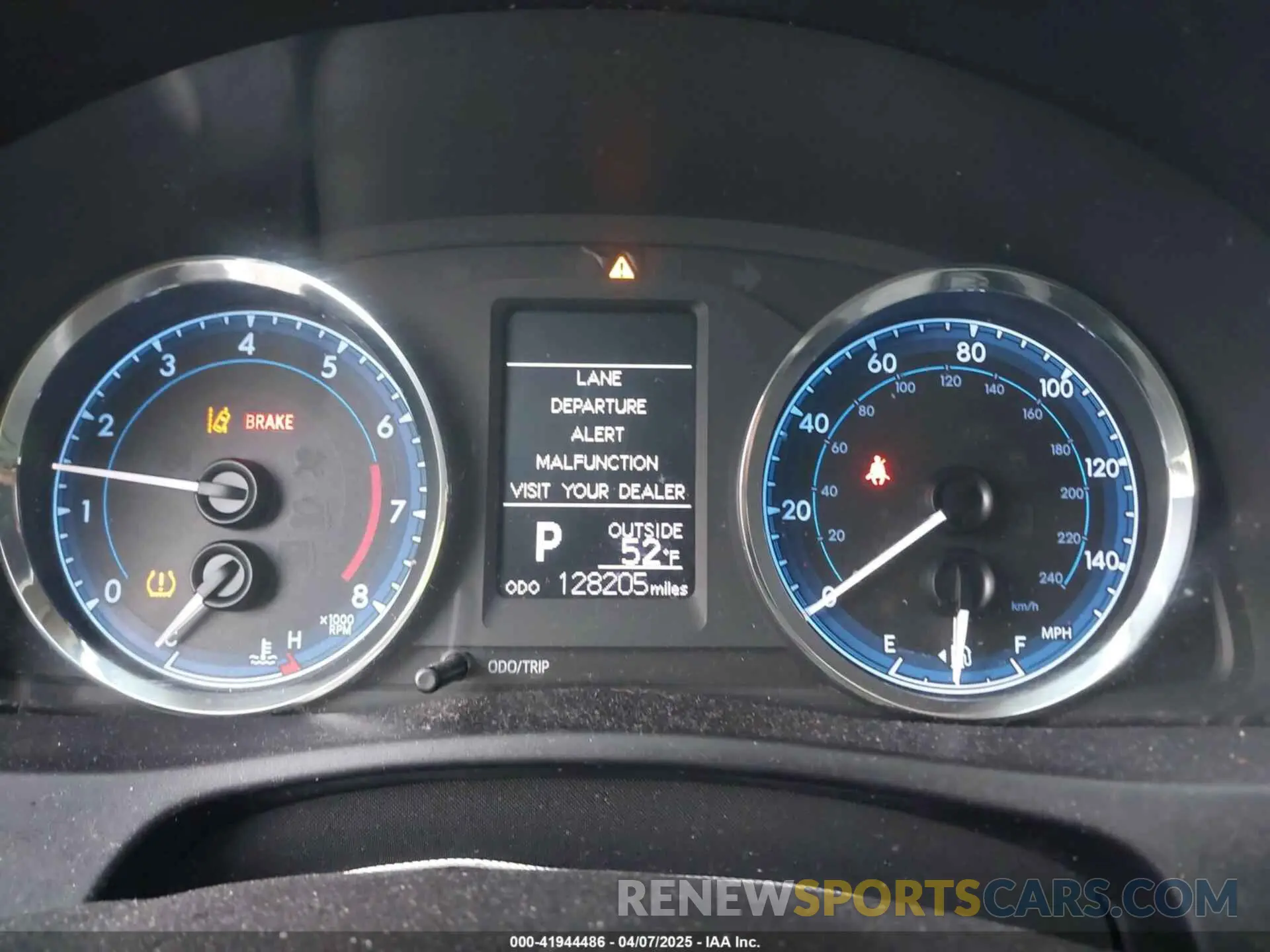 7 Photograph of a damaged car 5YFBURHE8KP874087 TOYOTA COROLLA 2019
