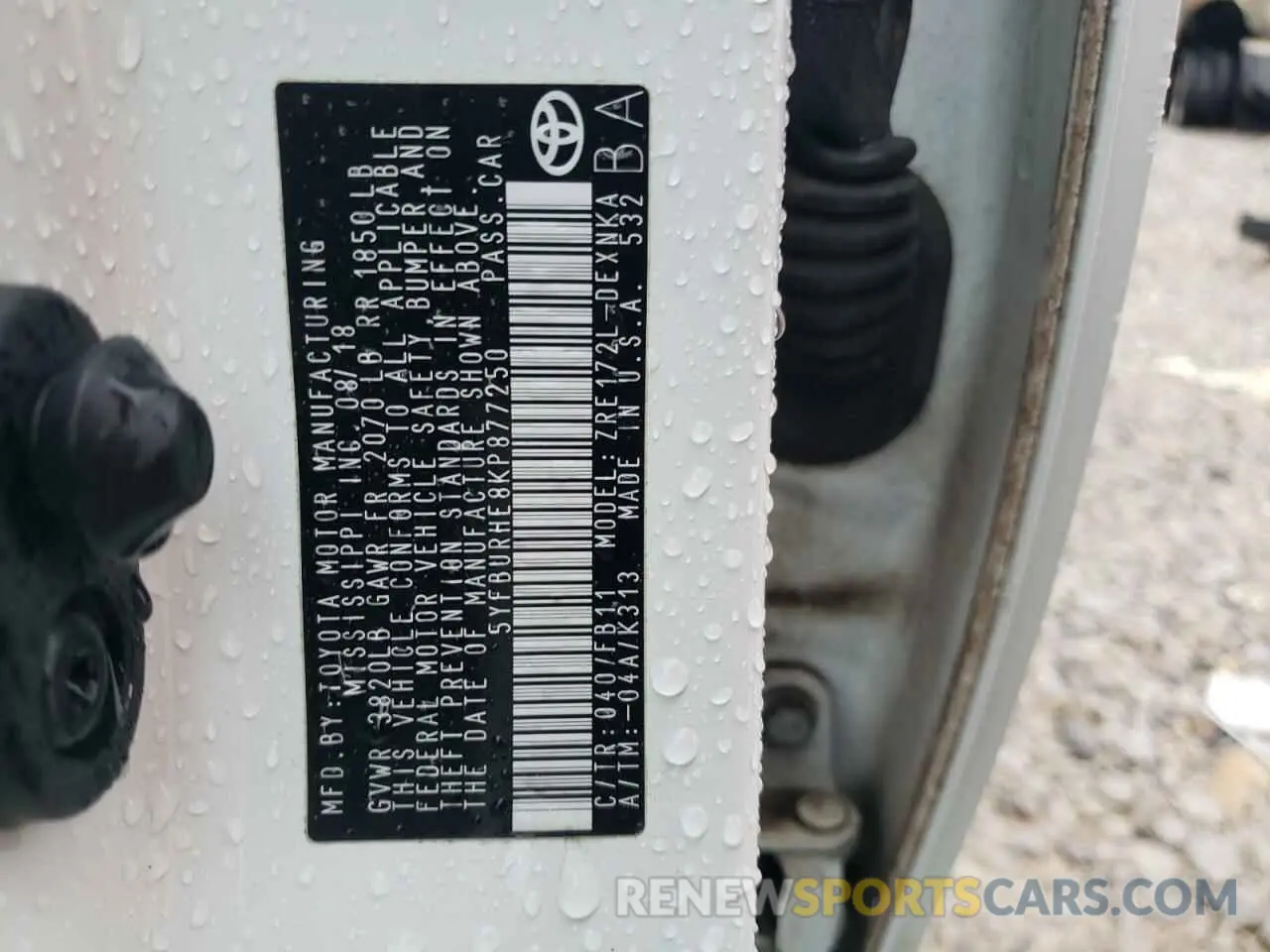 15 Photograph of a damaged car 5YFBURHE8KP877250 TOYOTA COROLLA 2019