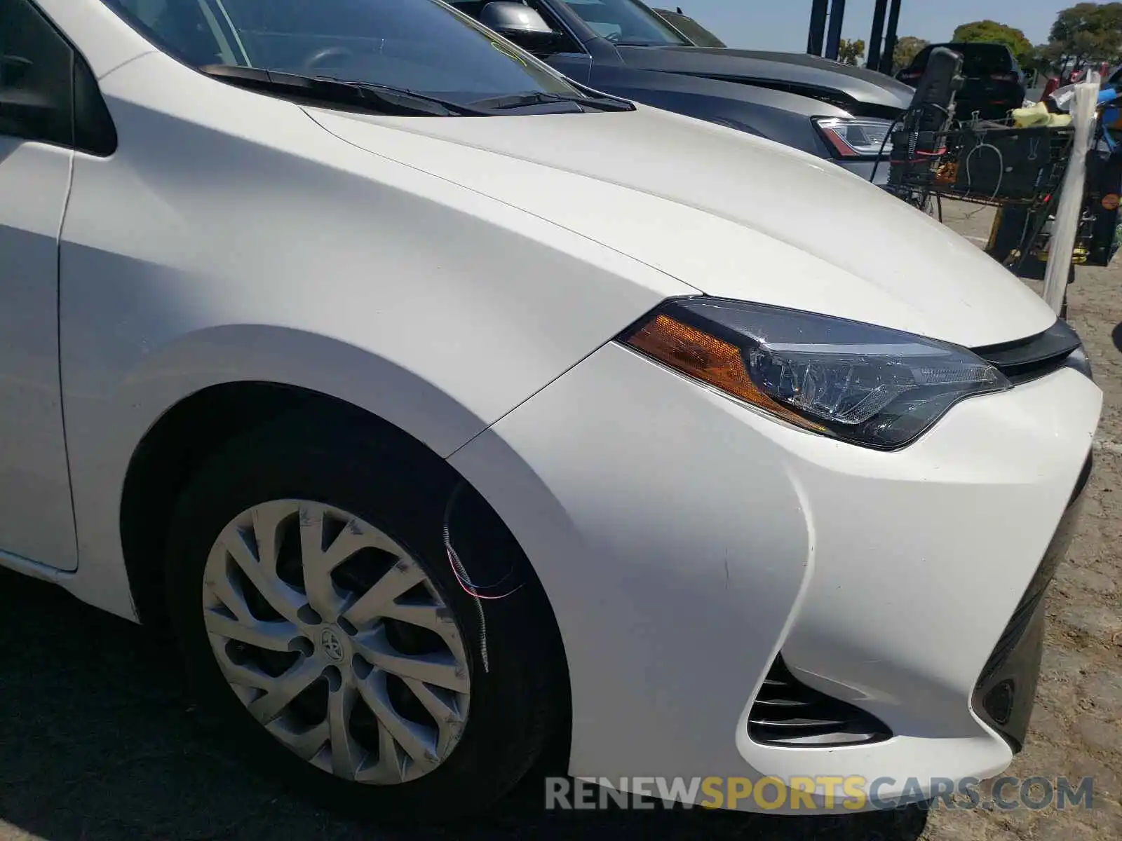 9 Photograph of a damaged car 5YFBURHE8KP887972 TOYOTA COROLLA 2019