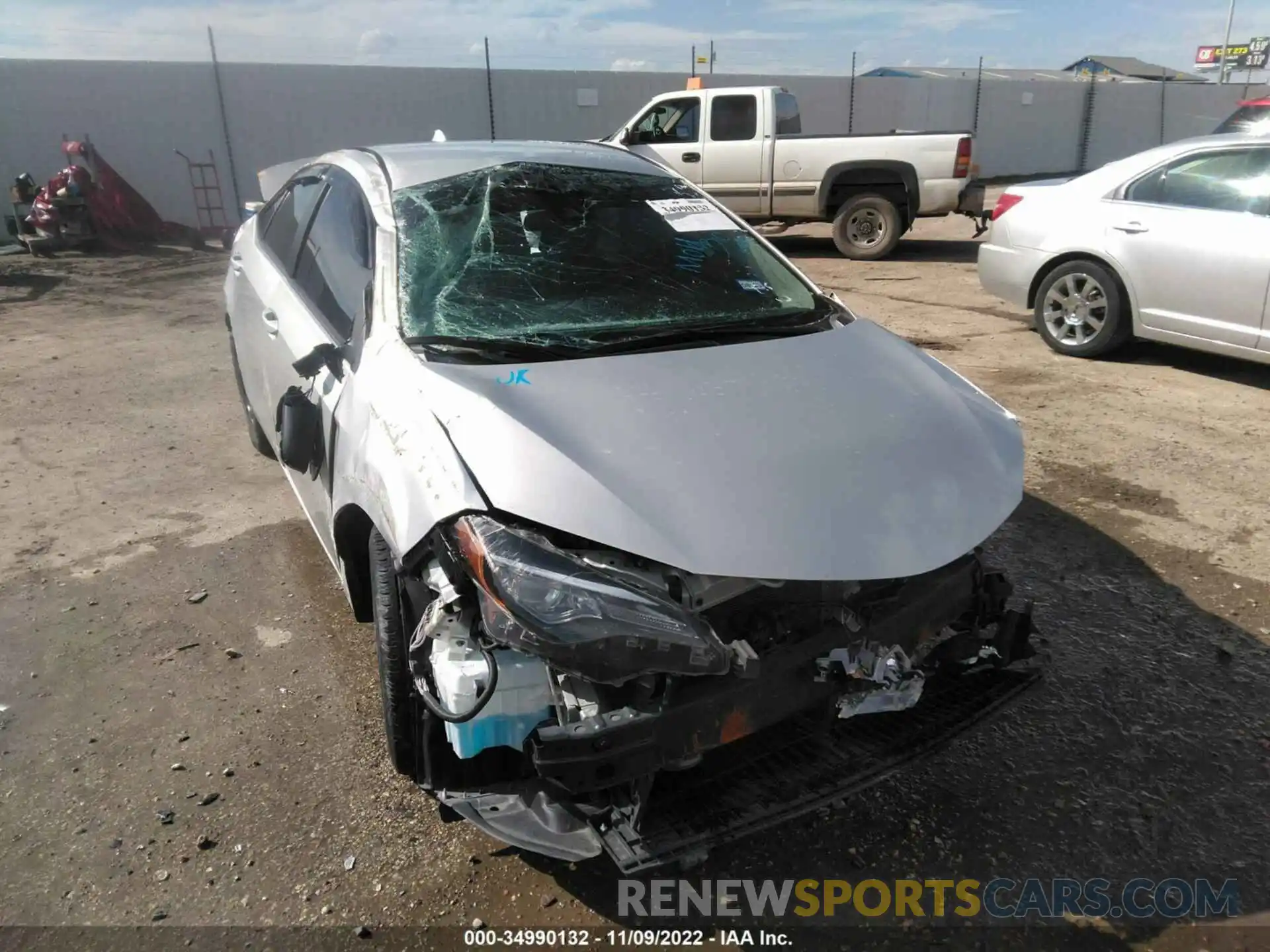 6 Photograph of a damaged car 5YFBURHE8KP889639 TOYOTA COROLLA 2019