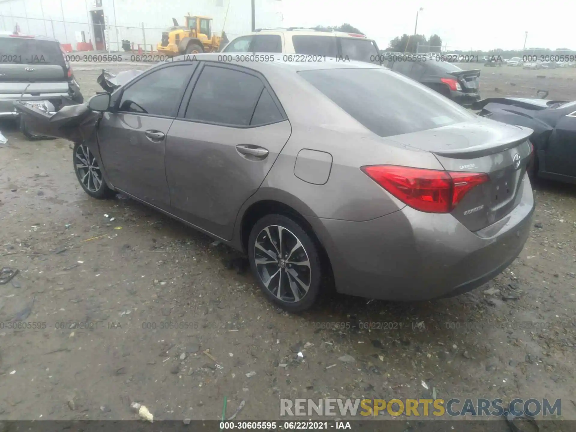 3 Photograph of a damaged car 5YFBURHE8KP890631 TOYOTA COROLLA 2019