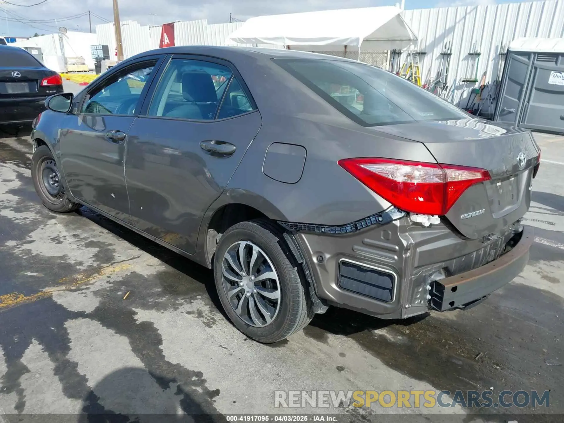 3 Photograph of a damaged car 5YFBURHE8KP892394 TOYOTA COROLLA 2019