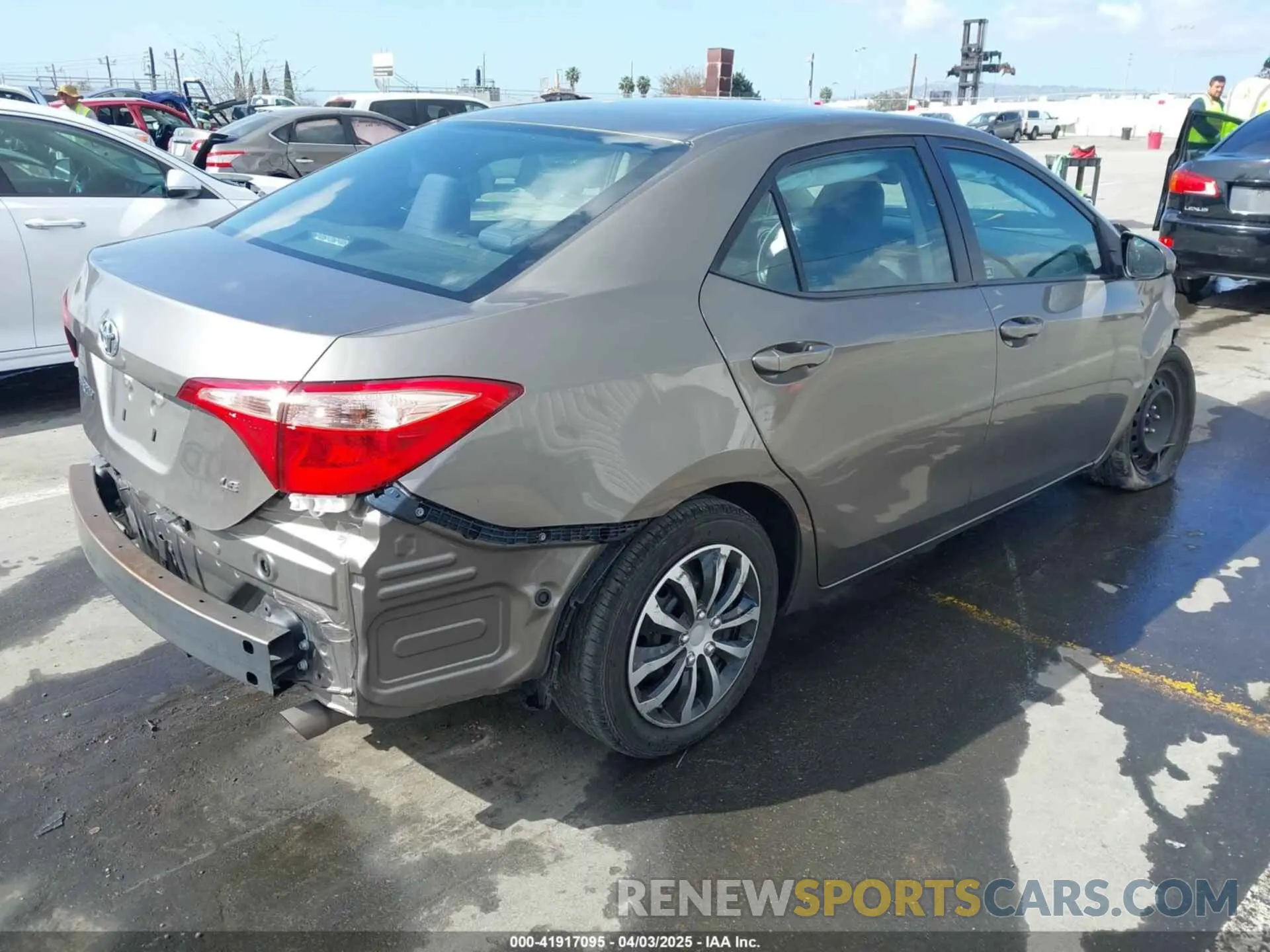 4 Photograph of a damaged car 5YFBURHE8KP892394 TOYOTA COROLLA 2019