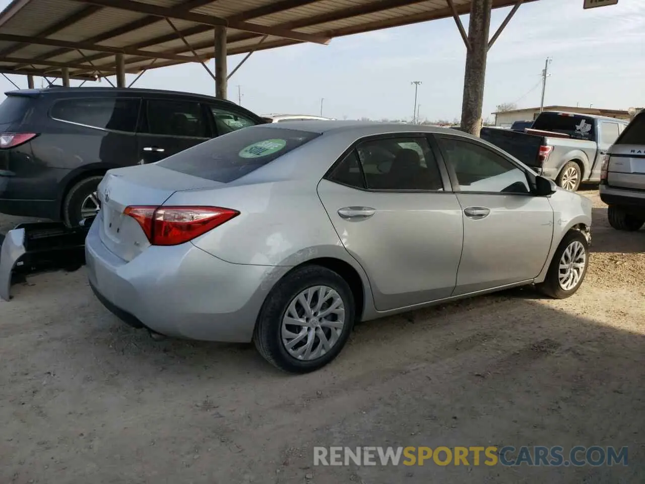 3 Photograph of a damaged car 5YFBURHE8KP893402 TOYOTA COROLLA 2019