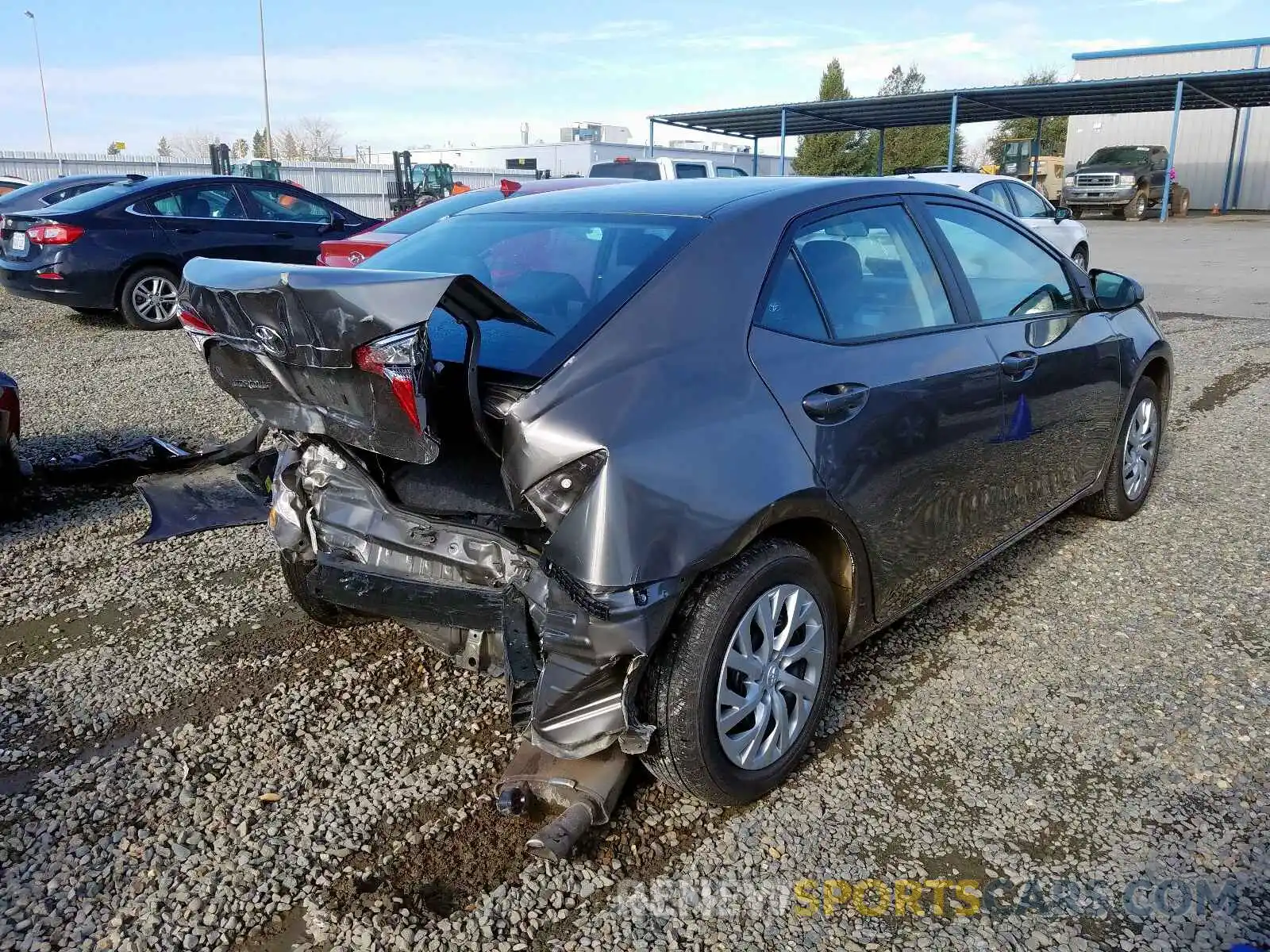 4 Photograph of a damaged car 5YFBURHE8KP899961 TOYOTA COROLLA 2019