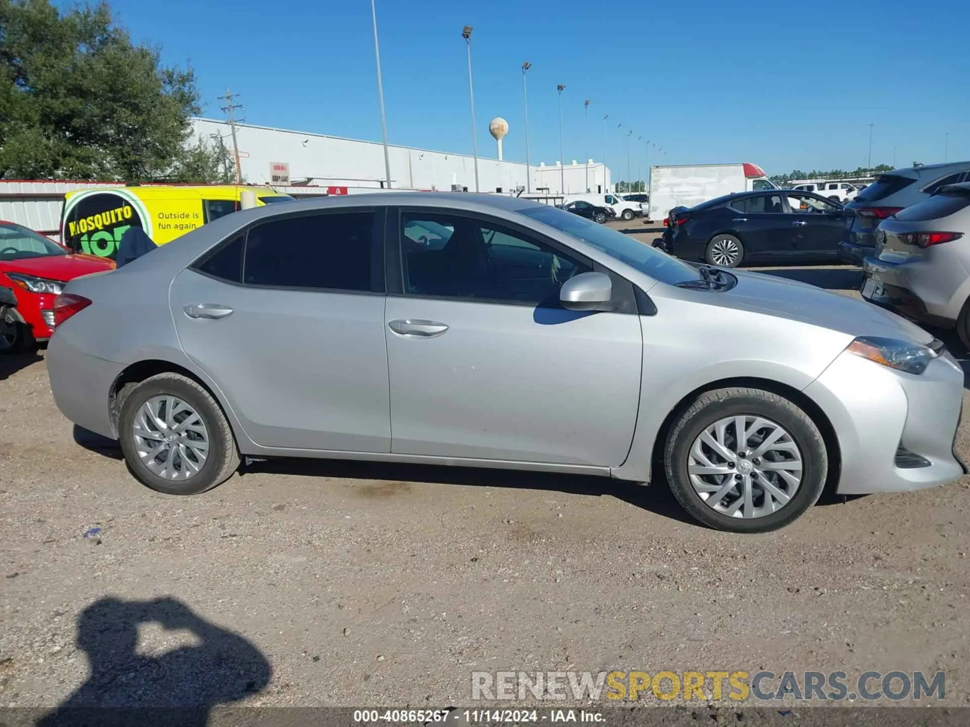 13 Photograph of a damaged car 5YFBURHE8KP900140 TOYOTA COROLLA 2019