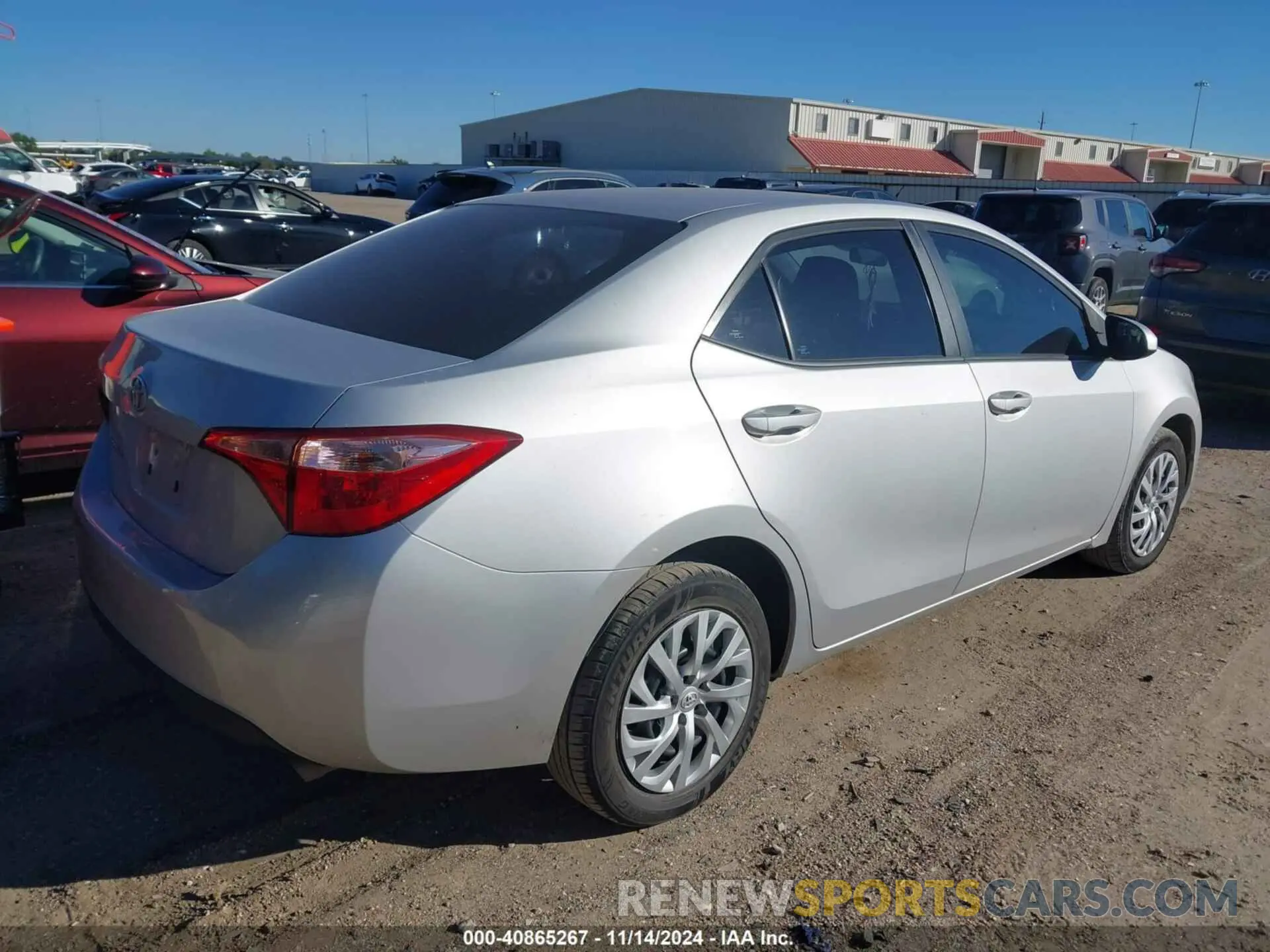 4 Photograph of a damaged car 5YFBURHE8KP900140 TOYOTA COROLLA 2019