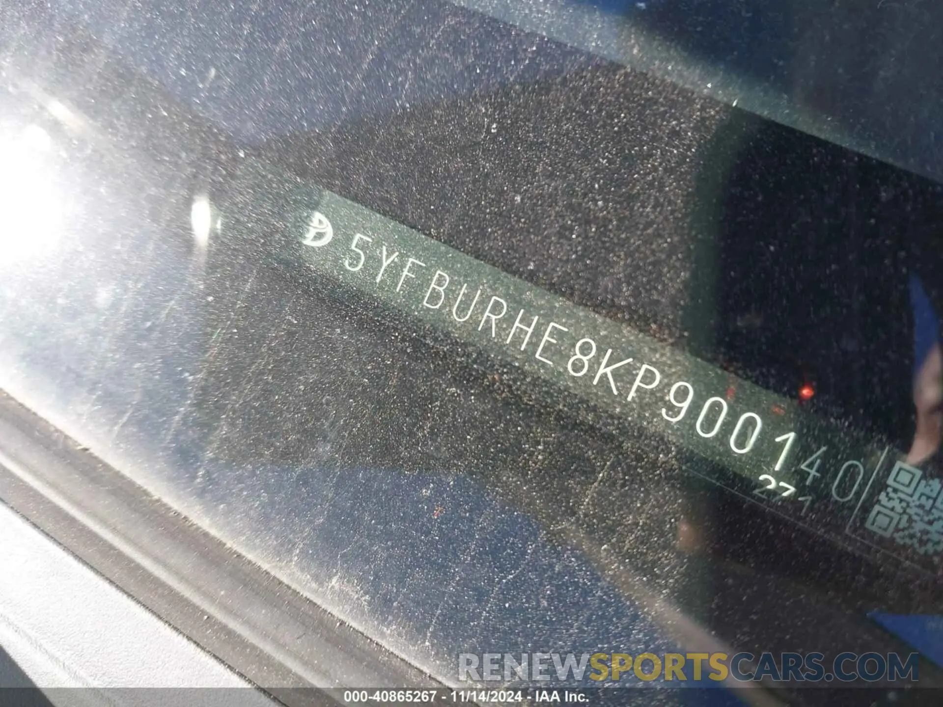 9 Photograph of a damaged car 5YFBURHE8KP900140 TOYOTA COROLLA 2019
