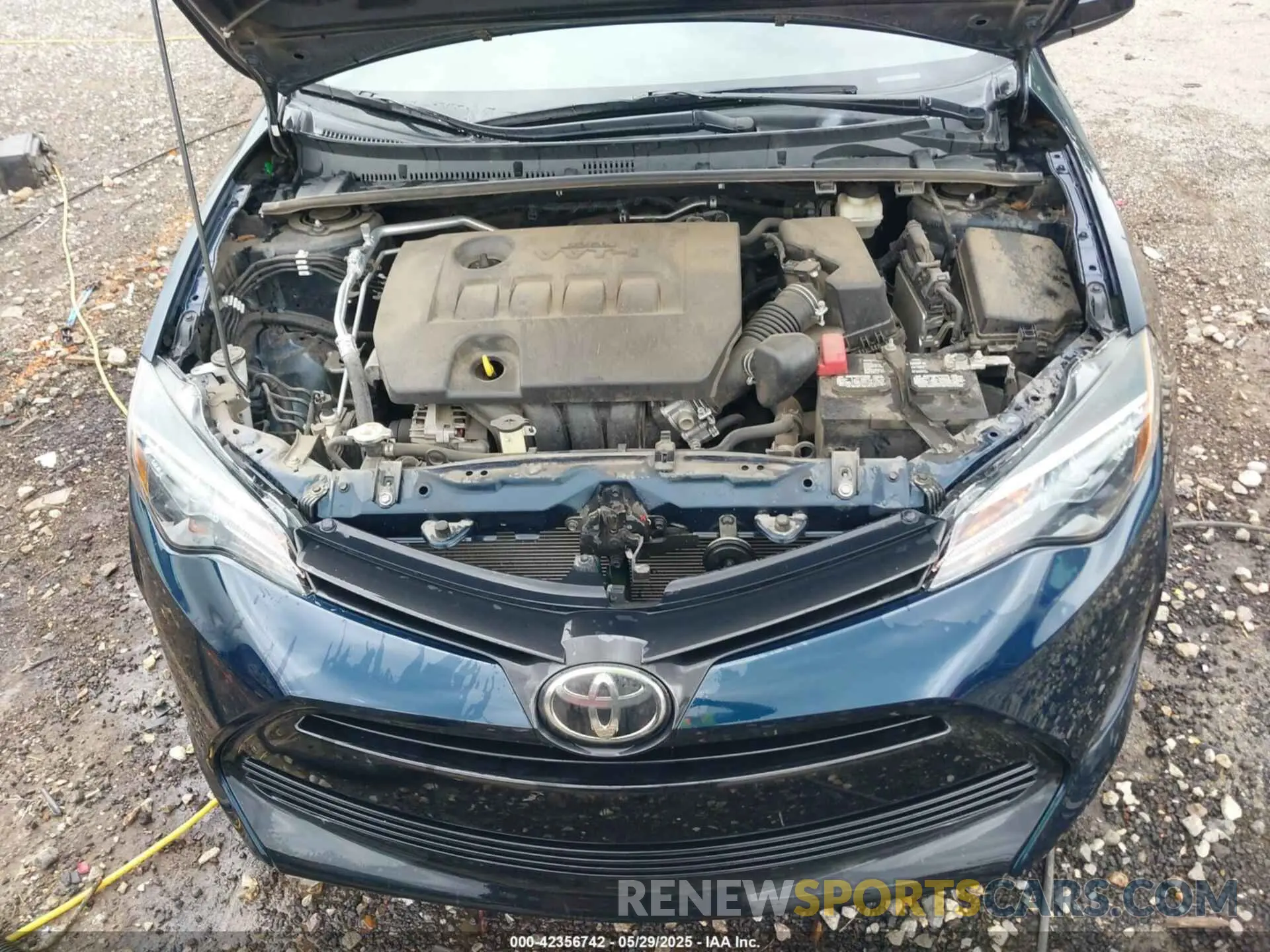 10 Photograph of a damaged car 5YFBURHE8KP901935 TOYOTA COROLLA 2019