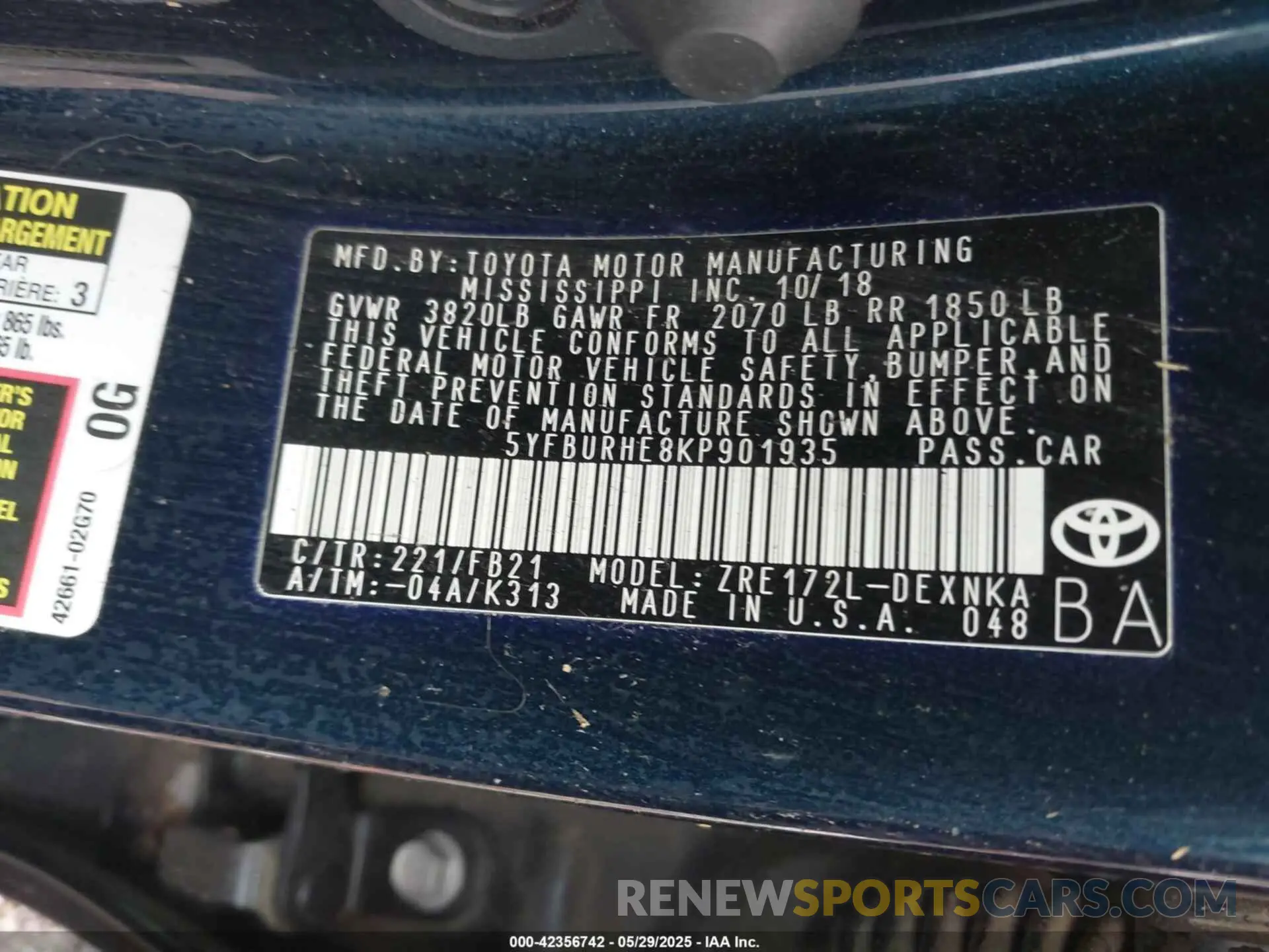 9 Photograph of a damaged car 5YFBURHE8KP901935 TOYOTA COROLLA 2019