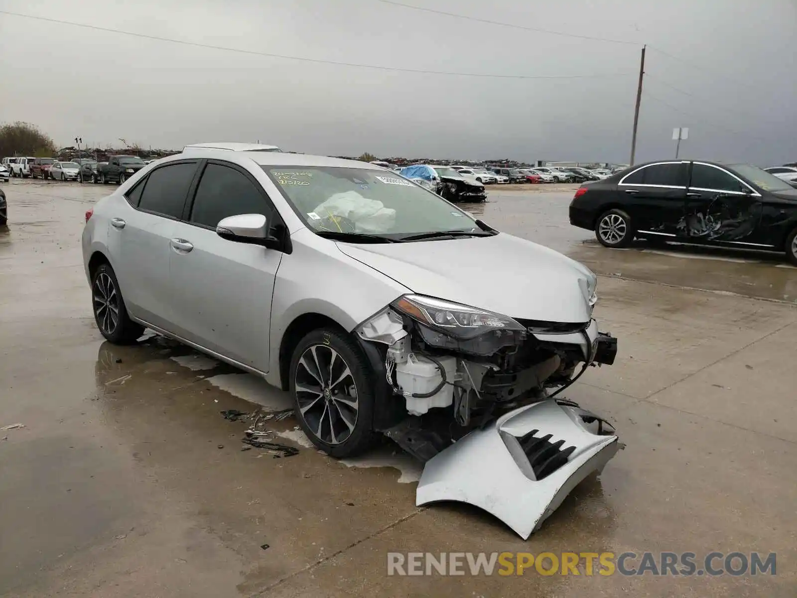 1 Photograph of a damaged car 5YFBURHE8KP902521 TOYOTA COROLLA 2019