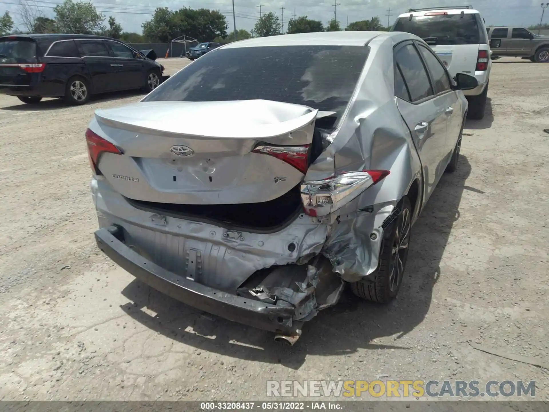 6 Photograph of a damaged car 5YFBURHE8KP907279 TOYOTA COROLLA 2019