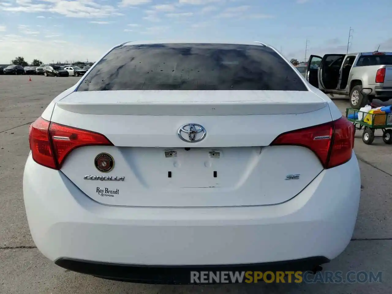 6 Photograph of a damaged car 5YFBURHE8KP911476 TOYOTA COROLLA 2019