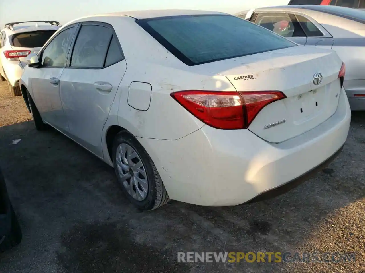 3 Photograph of a damaged car 5YFBURHE8KP912787 TOYOTA COROLLA 2019