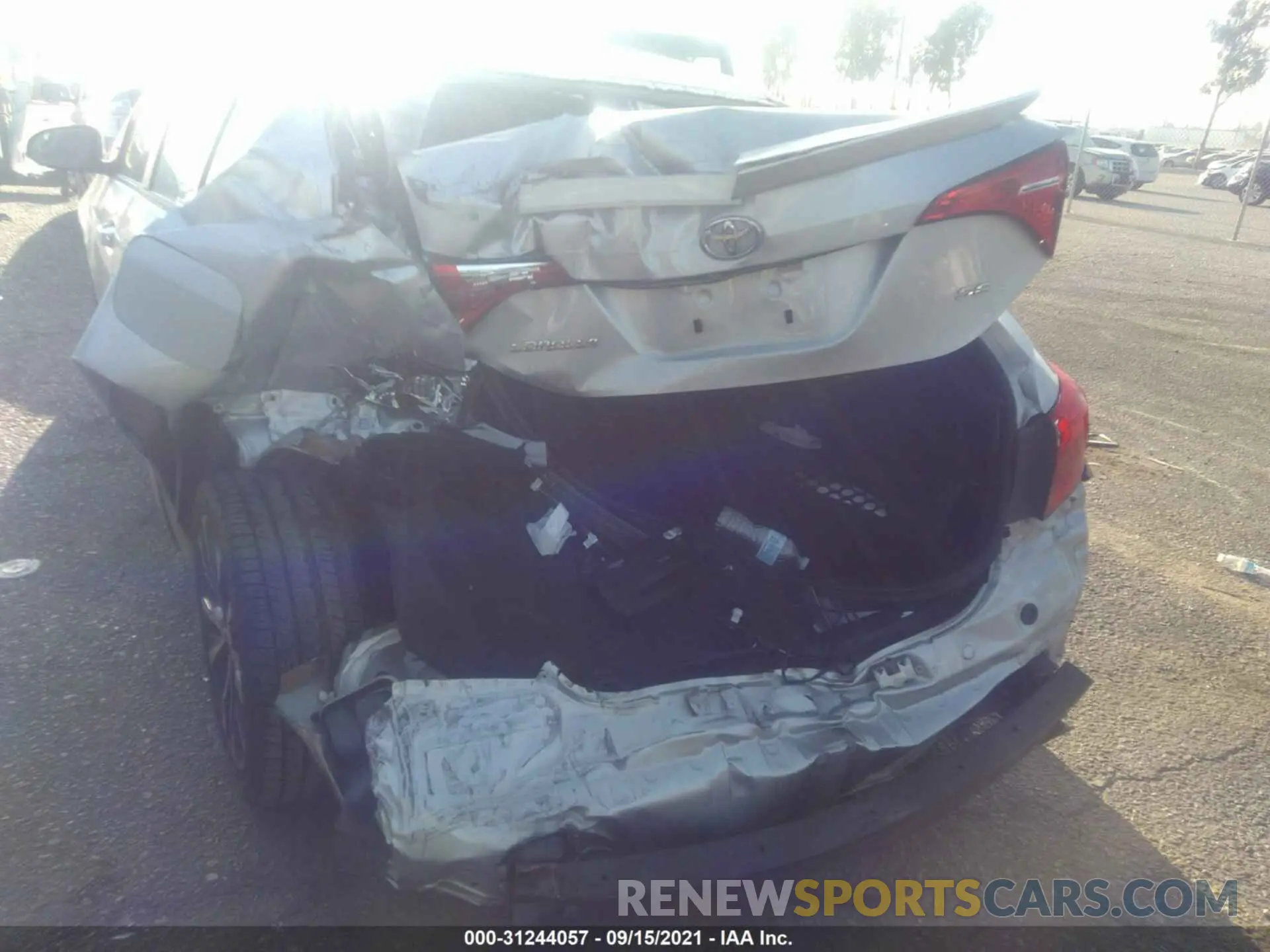 6 Photograph of a damaged car 5YFBURHE8KP915429 TOYOTA COROLLA 2019