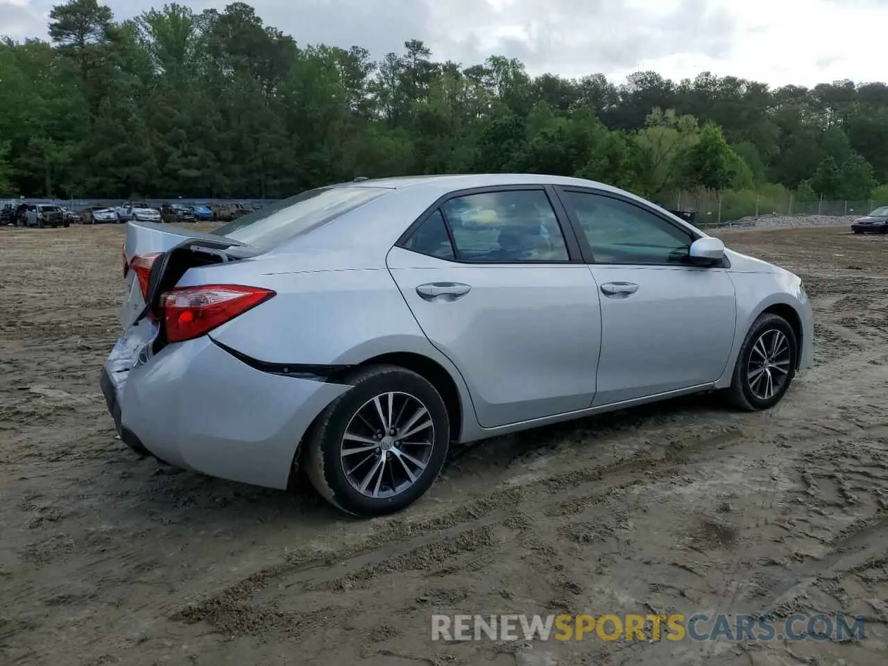 3 Photograph of a damaged car 5YFBURHE8KP915706 TOYOTA COROLLA 2019