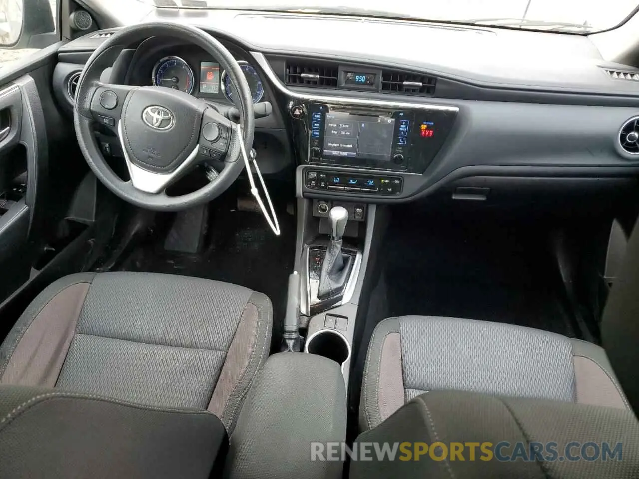 8 Photograph of a damaged car 5YFBURHE8KP915706 TOYOTA COROLLA 2019