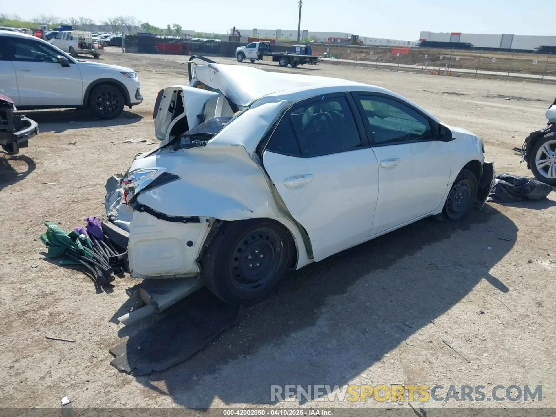 4 Photograph of a damaged car 5YFBURHE8KP919030 TOYOTA COROLLA 2019