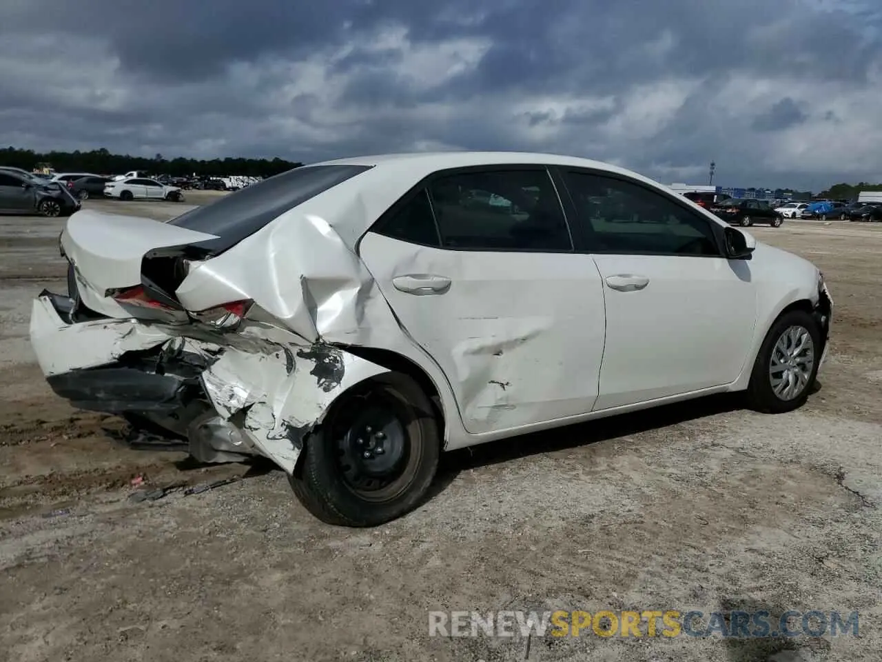 3 Photograph of a damaged car 5YFBURHE8KP919707 TOYOTA COROLLA 2019