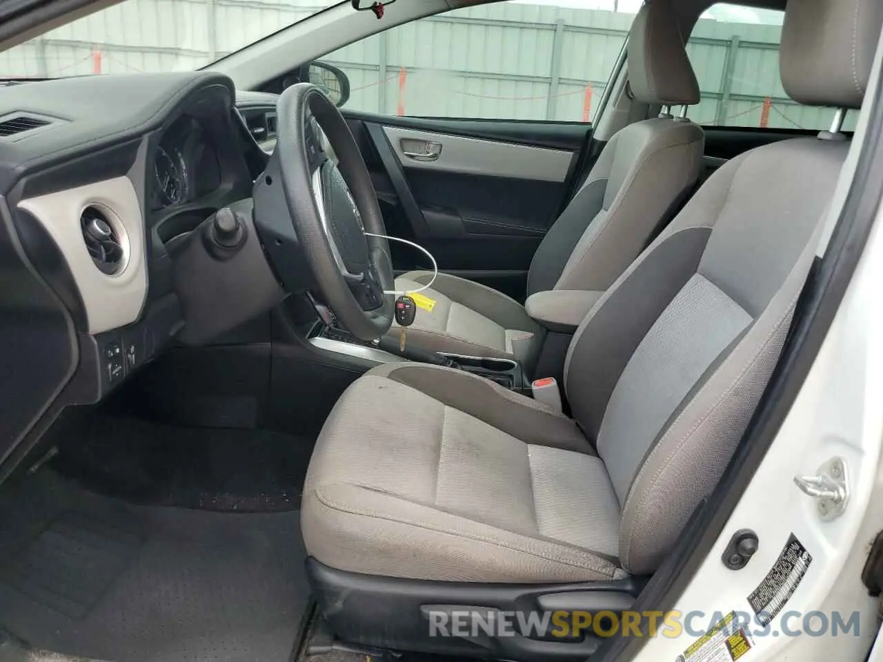 7 Photograph of a damaged car 5YFBURHE8KP919707 TOYOTA COROLLA 2019