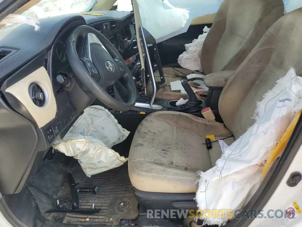 7 Photograph of a damaged car 5YFBURHE8KP920646 TOYOTA COROLLA 2019