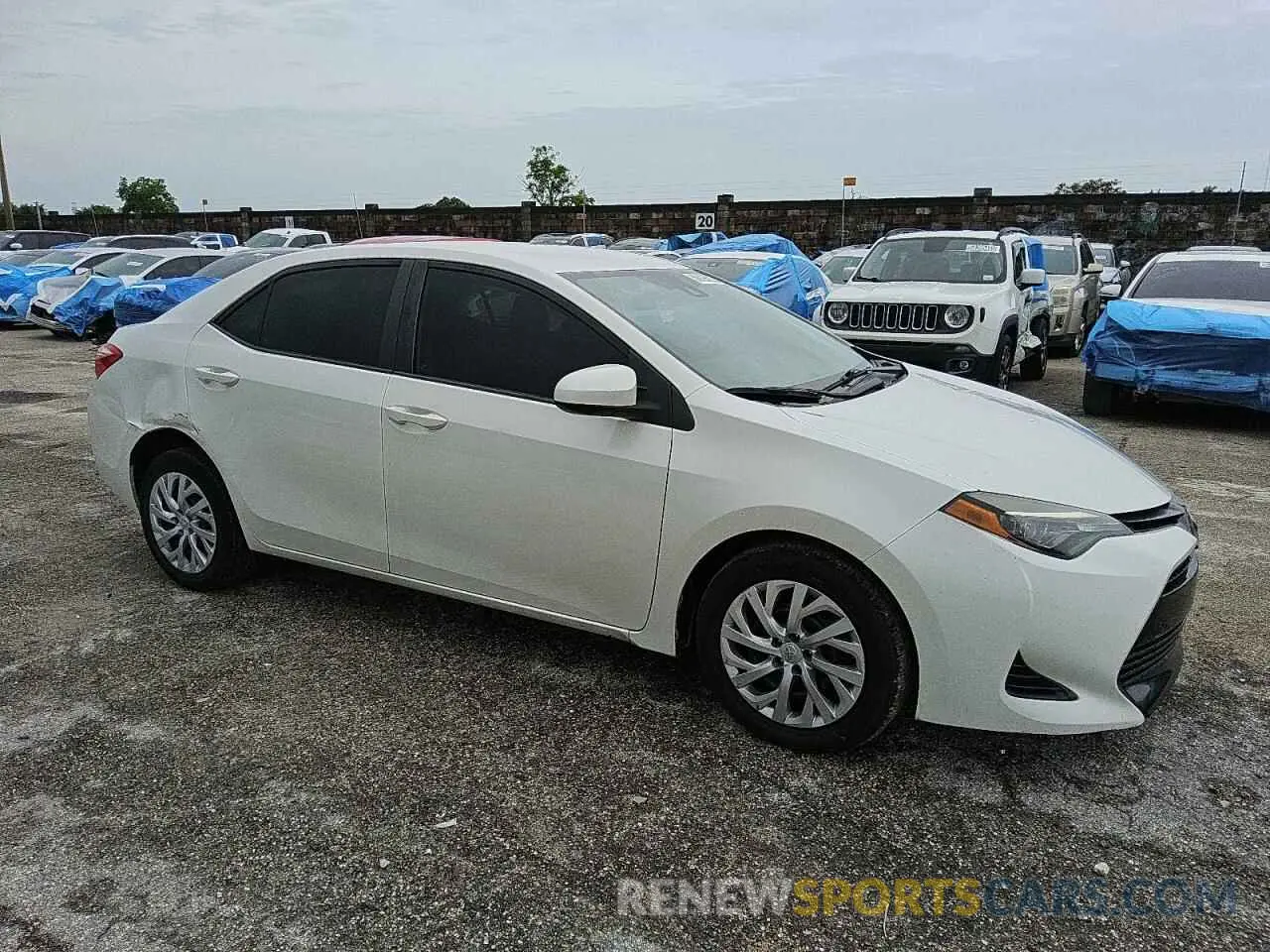 4 Photograph of a damaged car 5YFBURHE8KP922123 TOYOTA COROLLA 2019