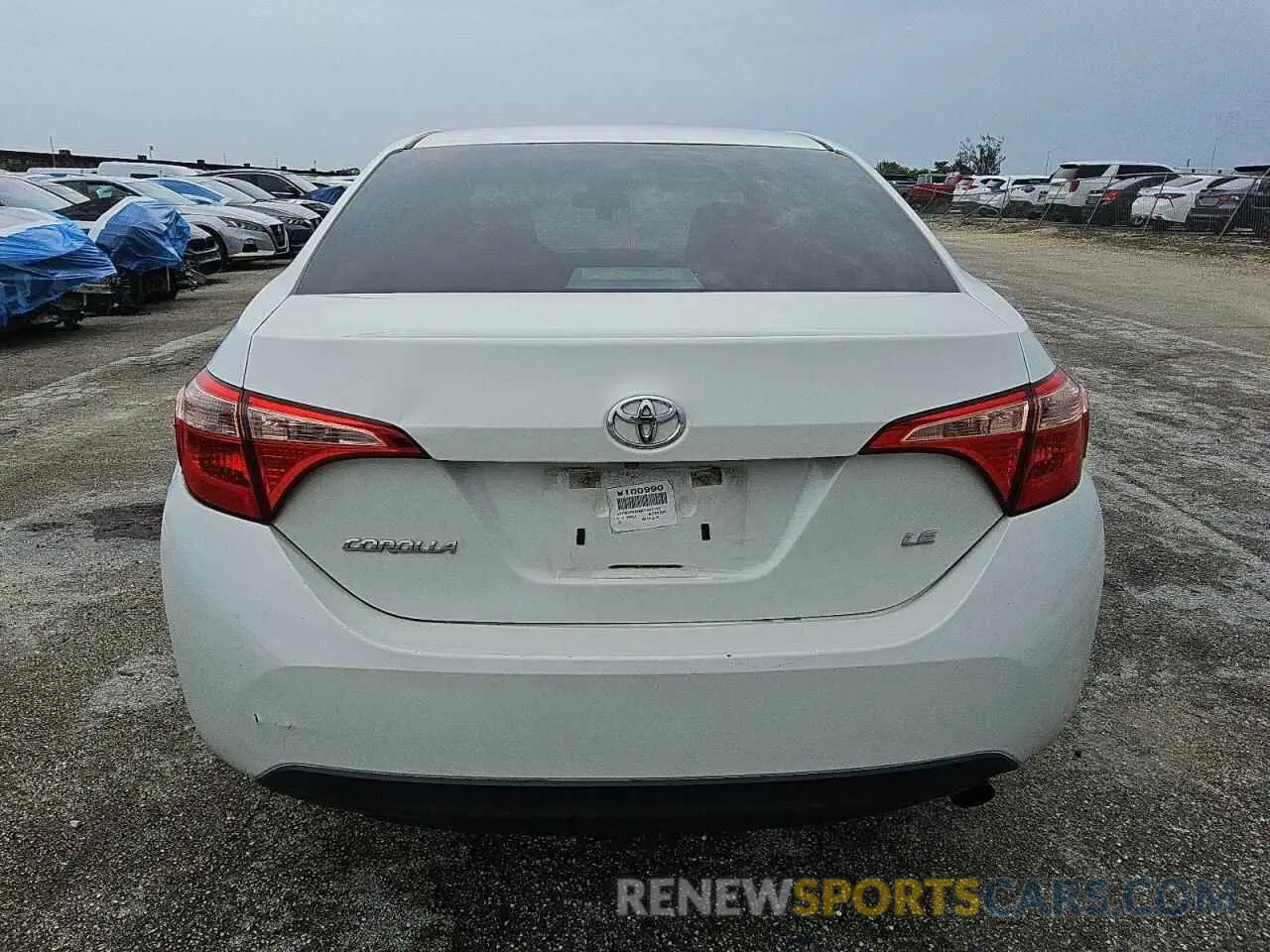 6 Photograph of a damaged car 5YFBURHE8KP922123 TOYOTA COROLLA 2019