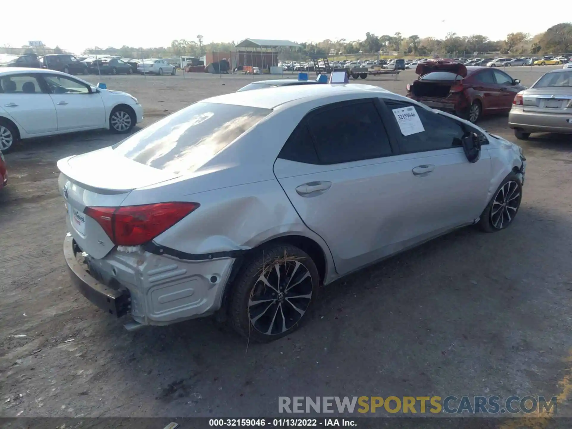 4 Photograph of a damaged car 5YFBURHE8KP923580 TOYOTA COROLLA 2019