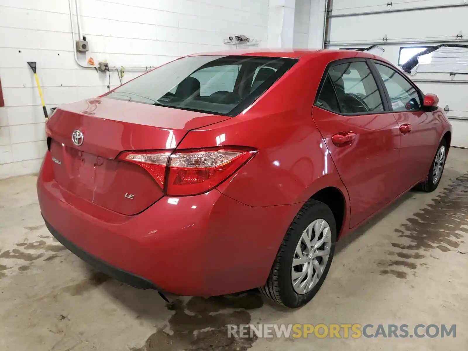 4 Photograph of a damaged car 5YFBURHE8KP924762 TOYOTA COROLLA 2019