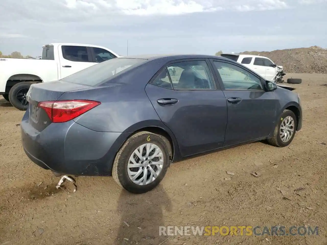 3 Photograph of a damaged car 5YFBURHE8KP927421 TOYOTA COROLLA 2019