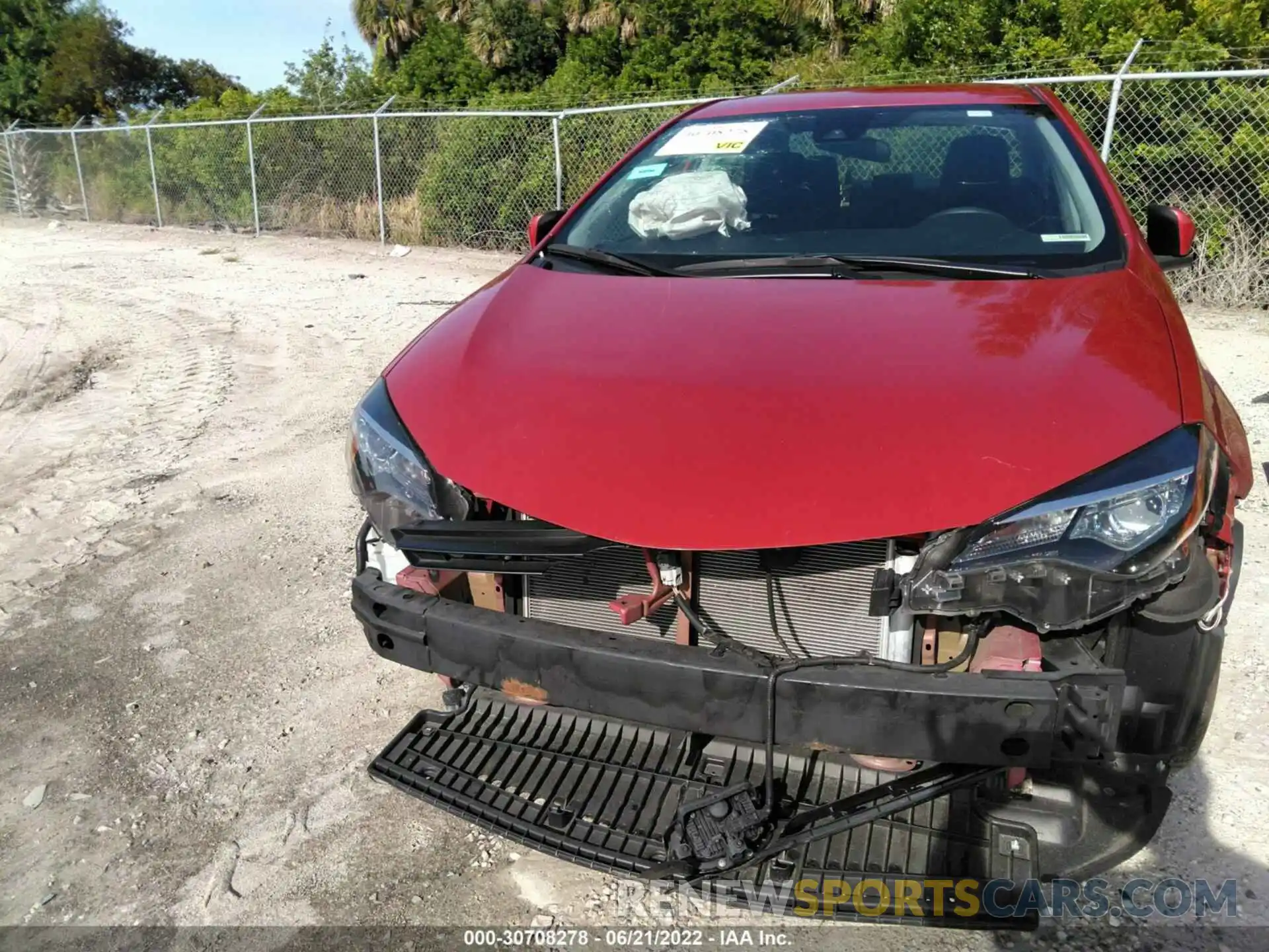 6 Photograph of a damaged car 5YFBURHE8KP929458 TOYOTA COROLLA 2019