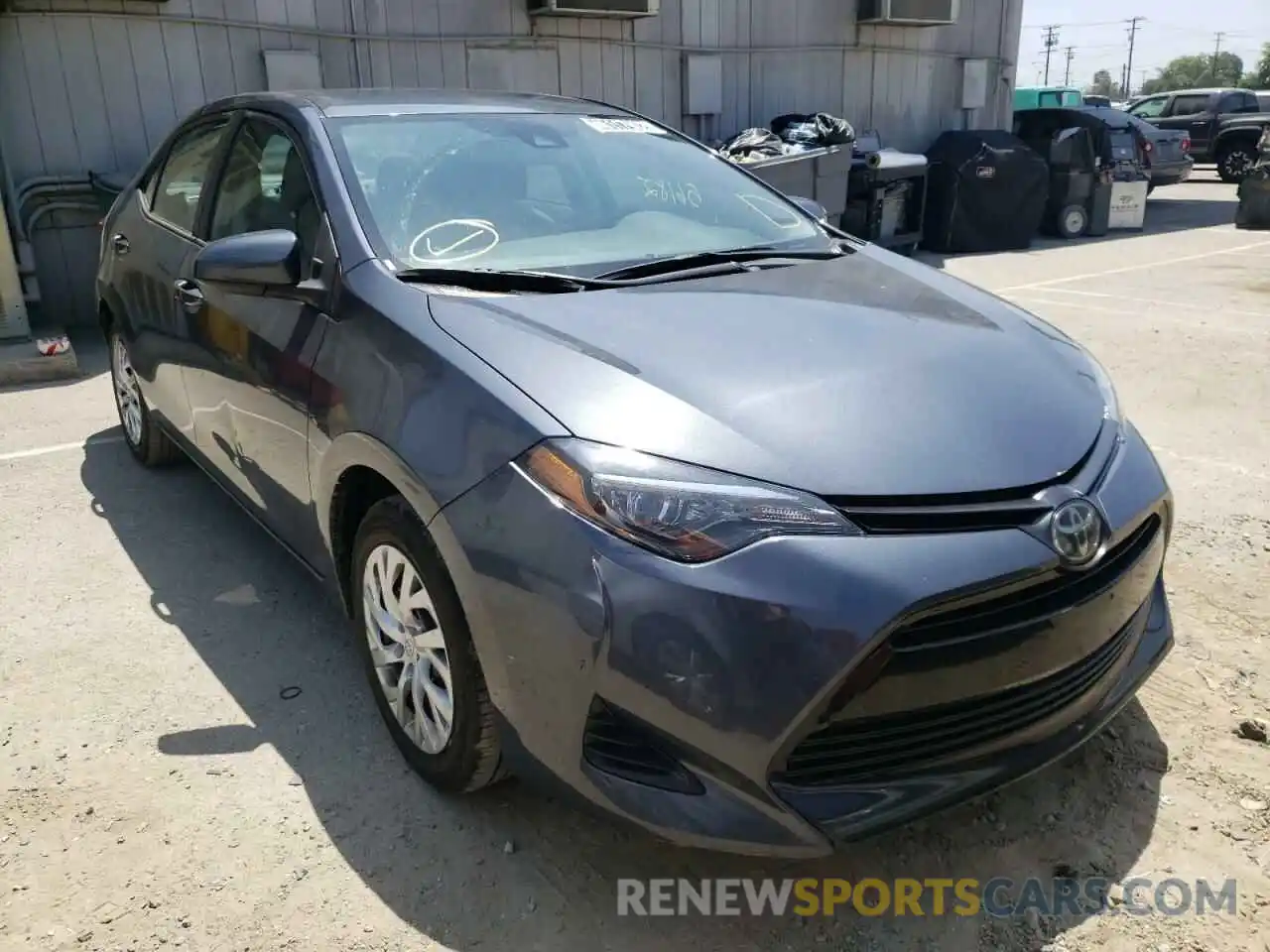 1 Photograph of a damaged car 5YFBURHE8KP933378 TOYOTA COROLLA 2019