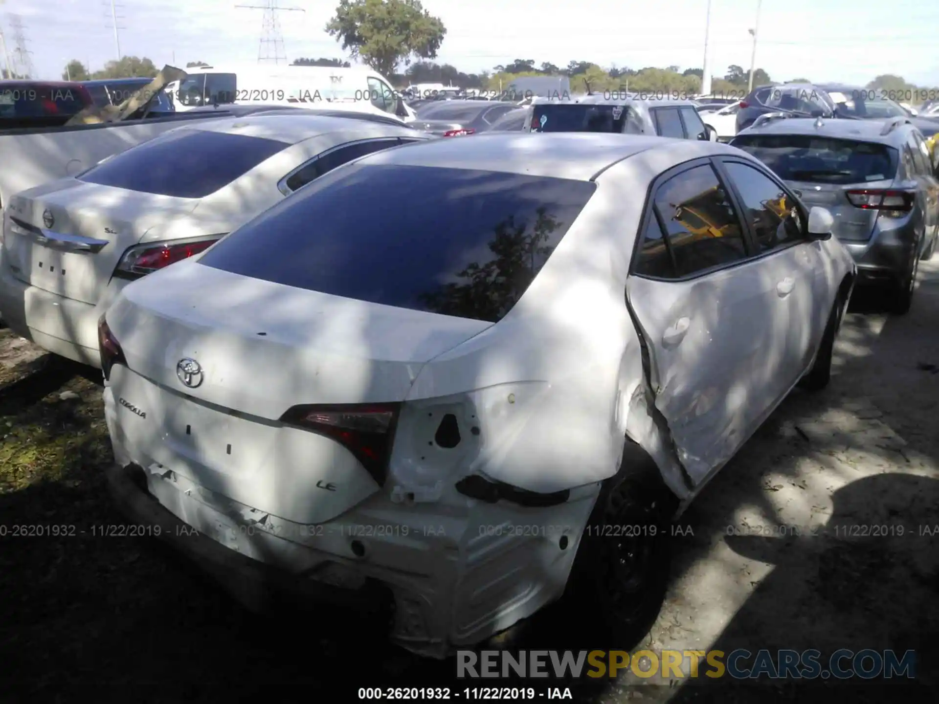 4 Photograph of a damaged car 5YFBURHE8KP935728 TOYOTA COROLLA 2019