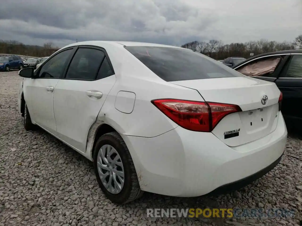 3 Photograph of a damaged car 5YFBURHE8KP935745 TOYOTA COROLLA 2019