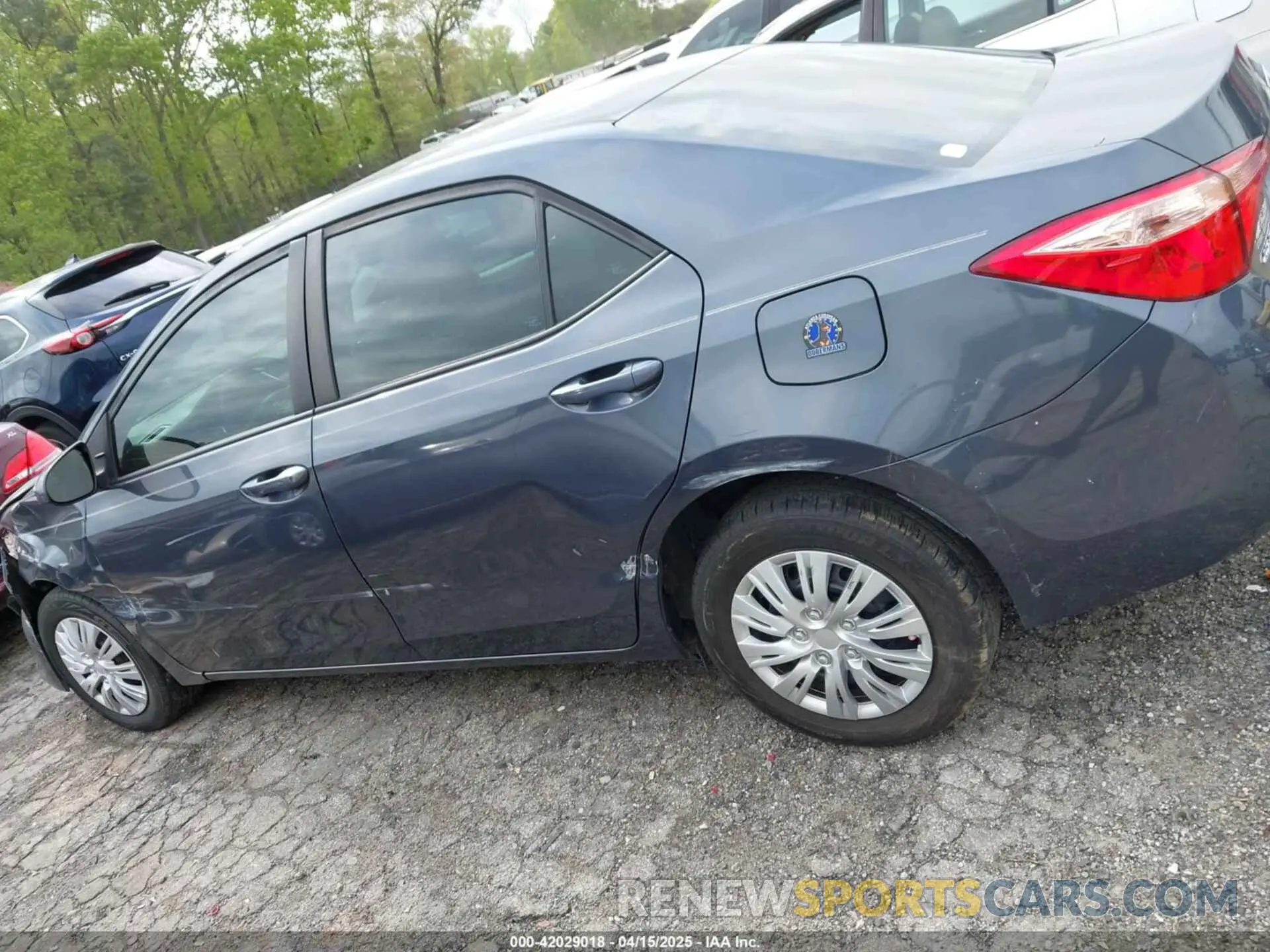 14 Photograph of a damaged car 5YFBURHE8KP936426 TOYOTA COROLLA 2019