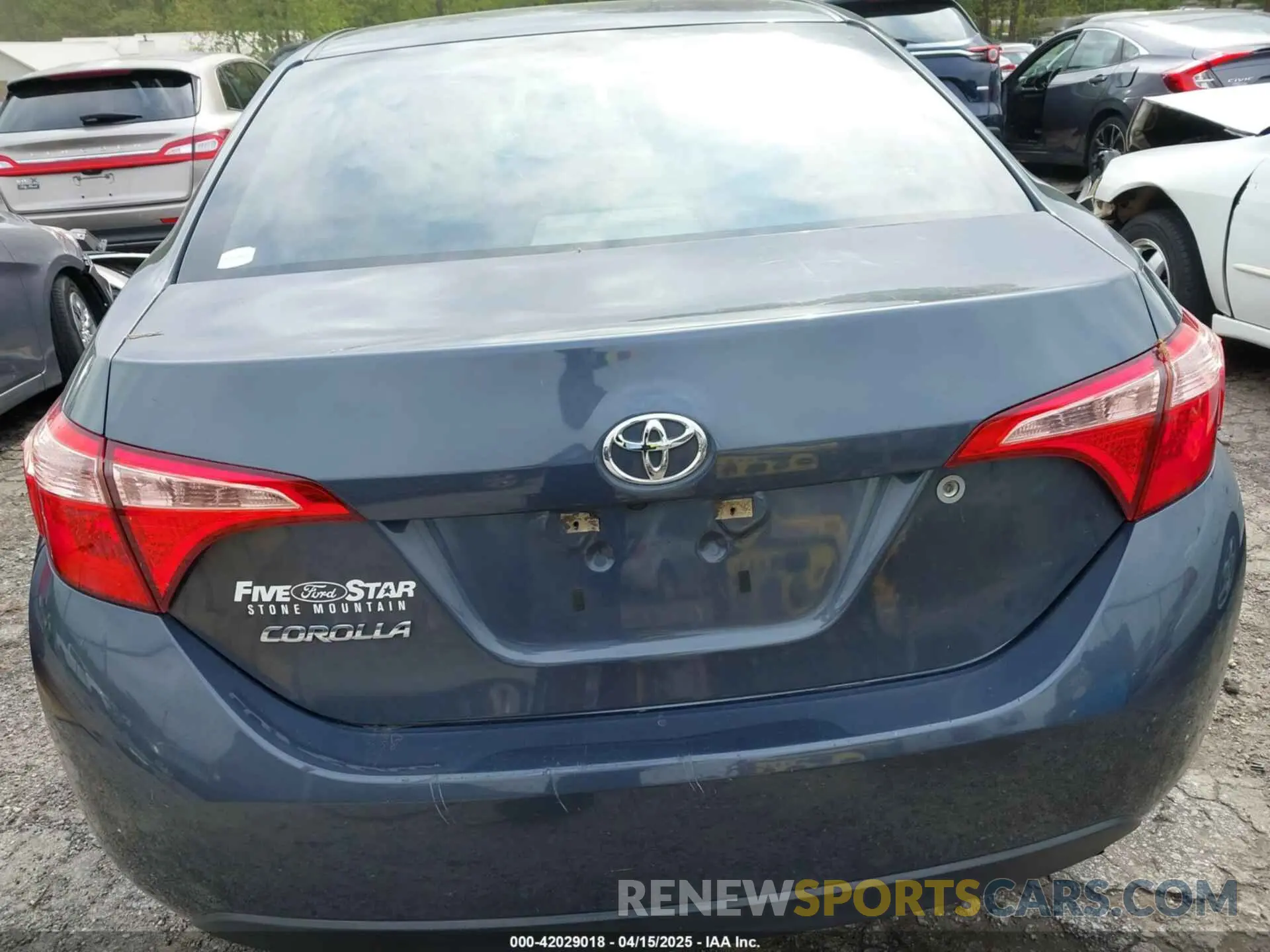 16 Photograph of a damaged car 5YFBURHE8KP936426 TOYOTA COROLLA 2019