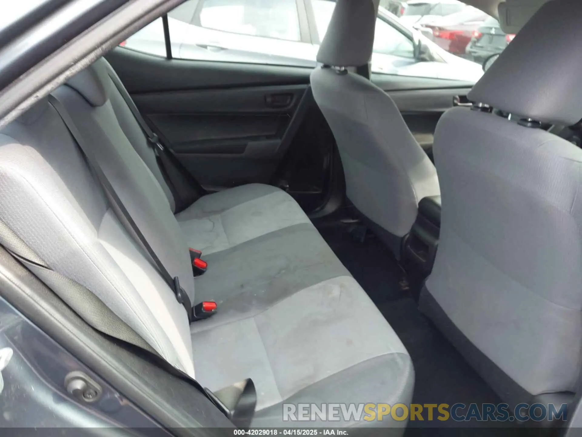 8 Photograph of a damaged car 5YFBURHE8KP936426 TOYOTA COROLLA 2019