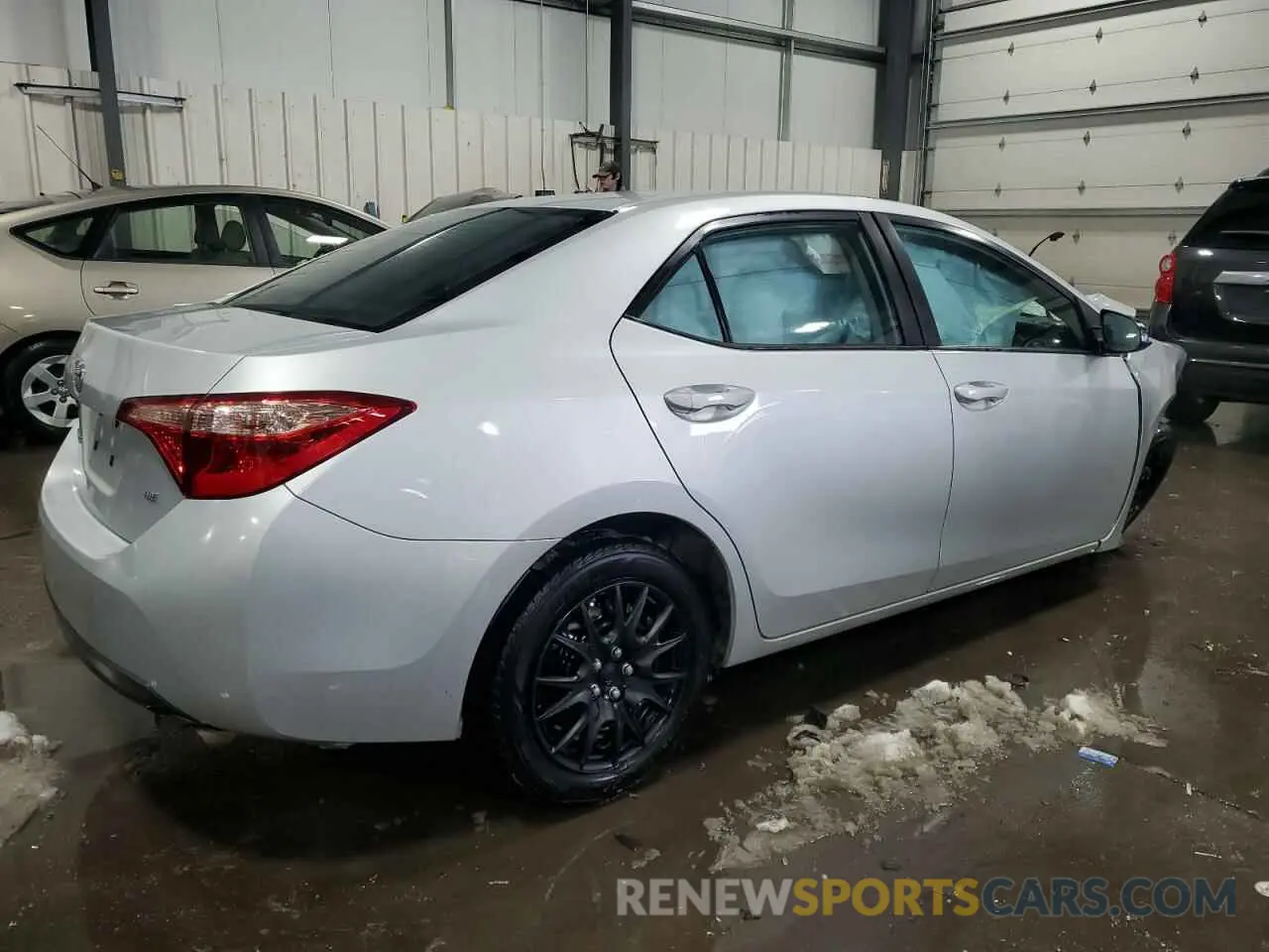 3 Photograph of a damaged car 5YFBURHE8KP936961 TOYOTA COROLLA 2019