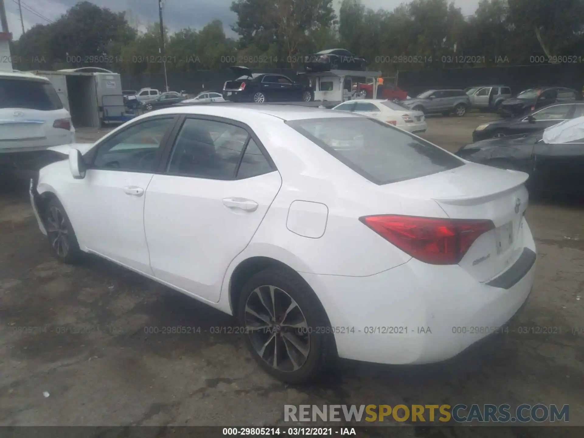 3 Photograph of a damaged car 5YFBURHE8KP942744 TOYOTA COROLLA 2019