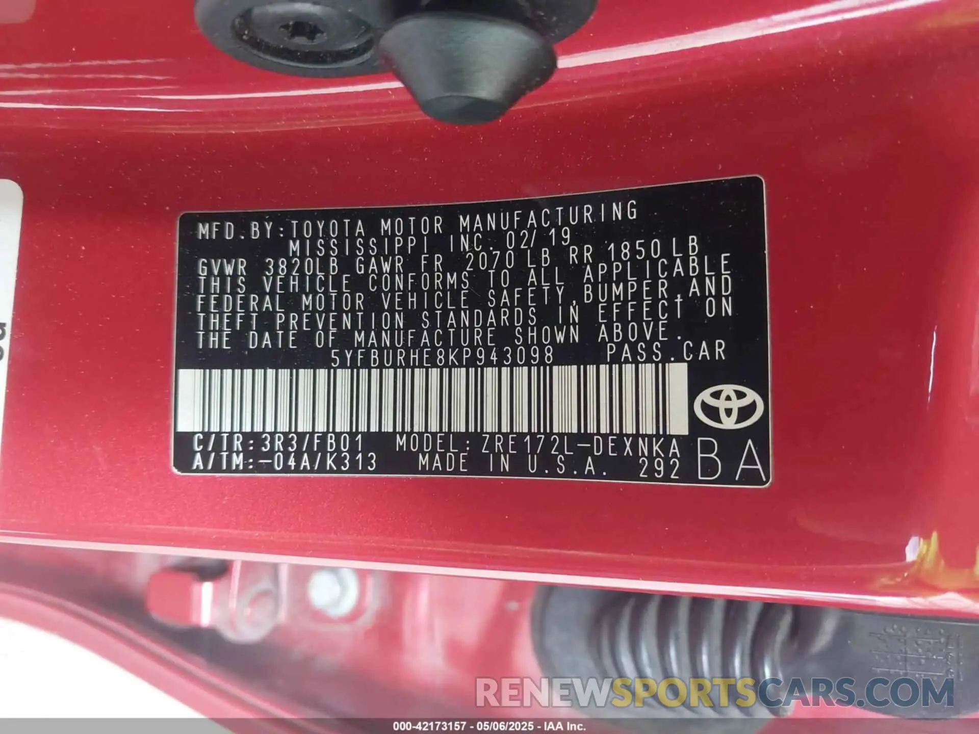 9 Photograph of a damaged car 5YFBURHE8KP943098 TOYOTA COROLLA 2019