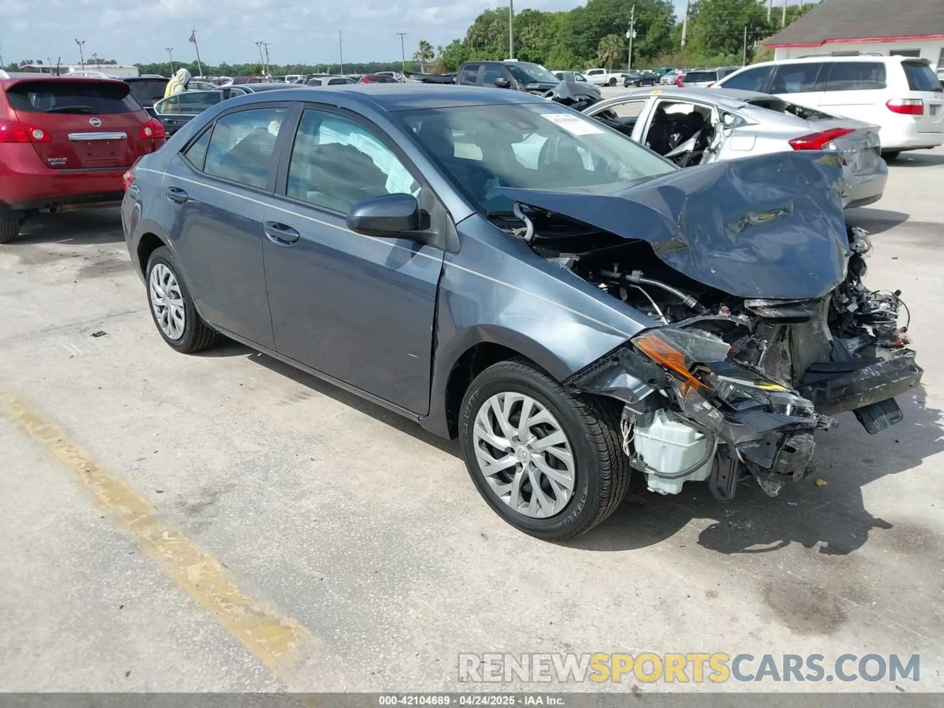 1 Photograph of a damaged car 5YFBURHE8KP944395 TOYOTA COROLLA 2019
