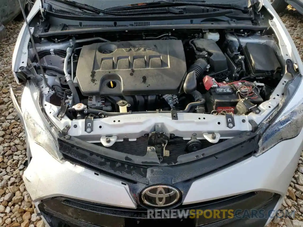 11 Photograph of a damaged car 5YFBURHE8KP947913 TOYOTA COROLLA 2019