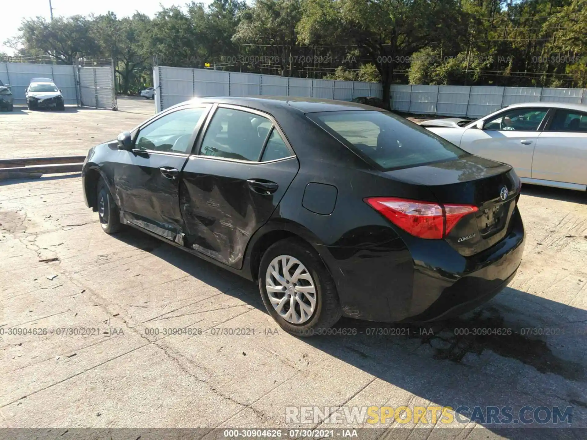 3 Photograph of a damaged car 5YFBURHE8KP948561 TOYOTA COROLLA 2019