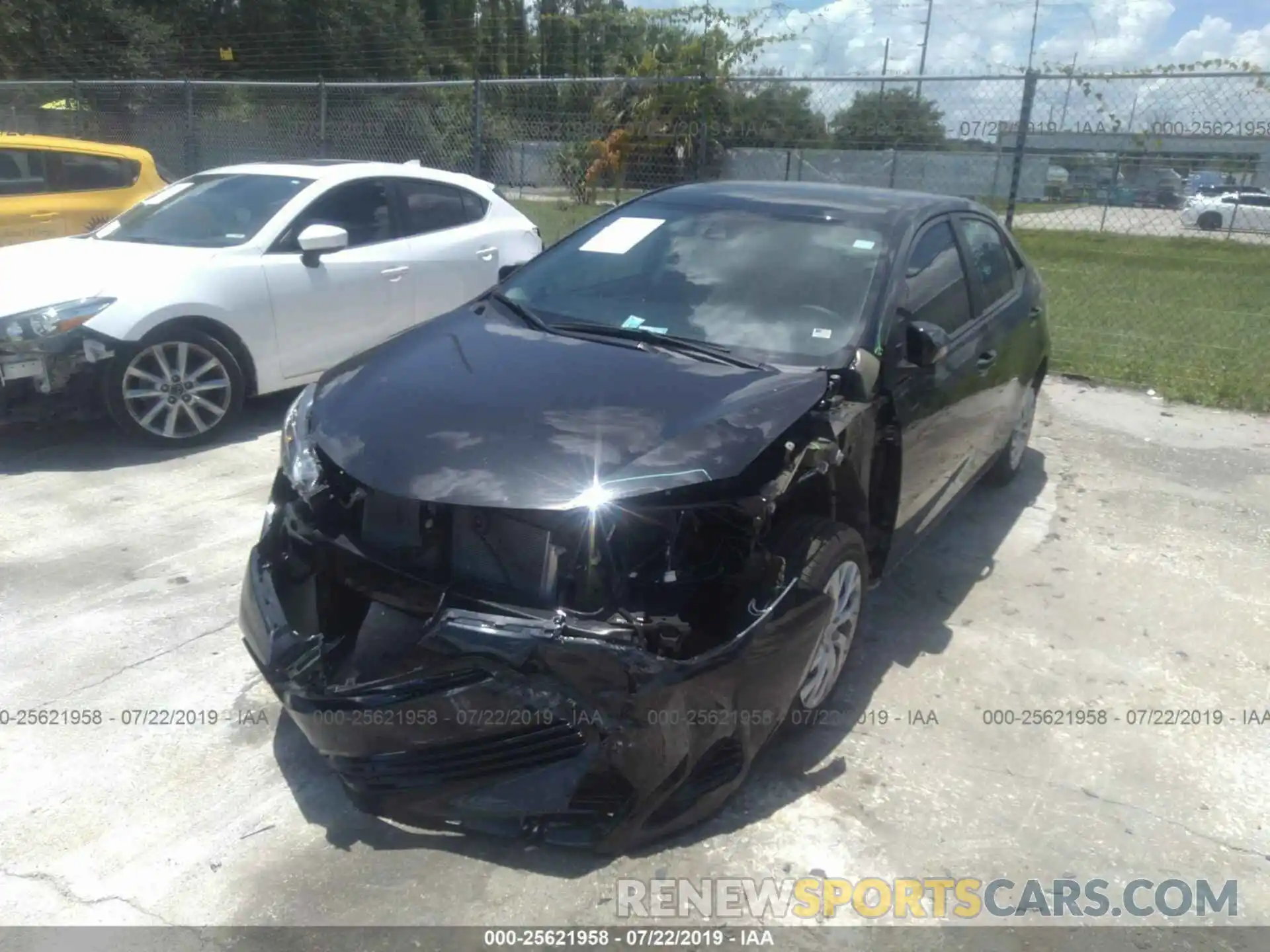 6 Photograph of a damaged car 5YFBURHE8KP948642 TOYOTA COROLLA 2019